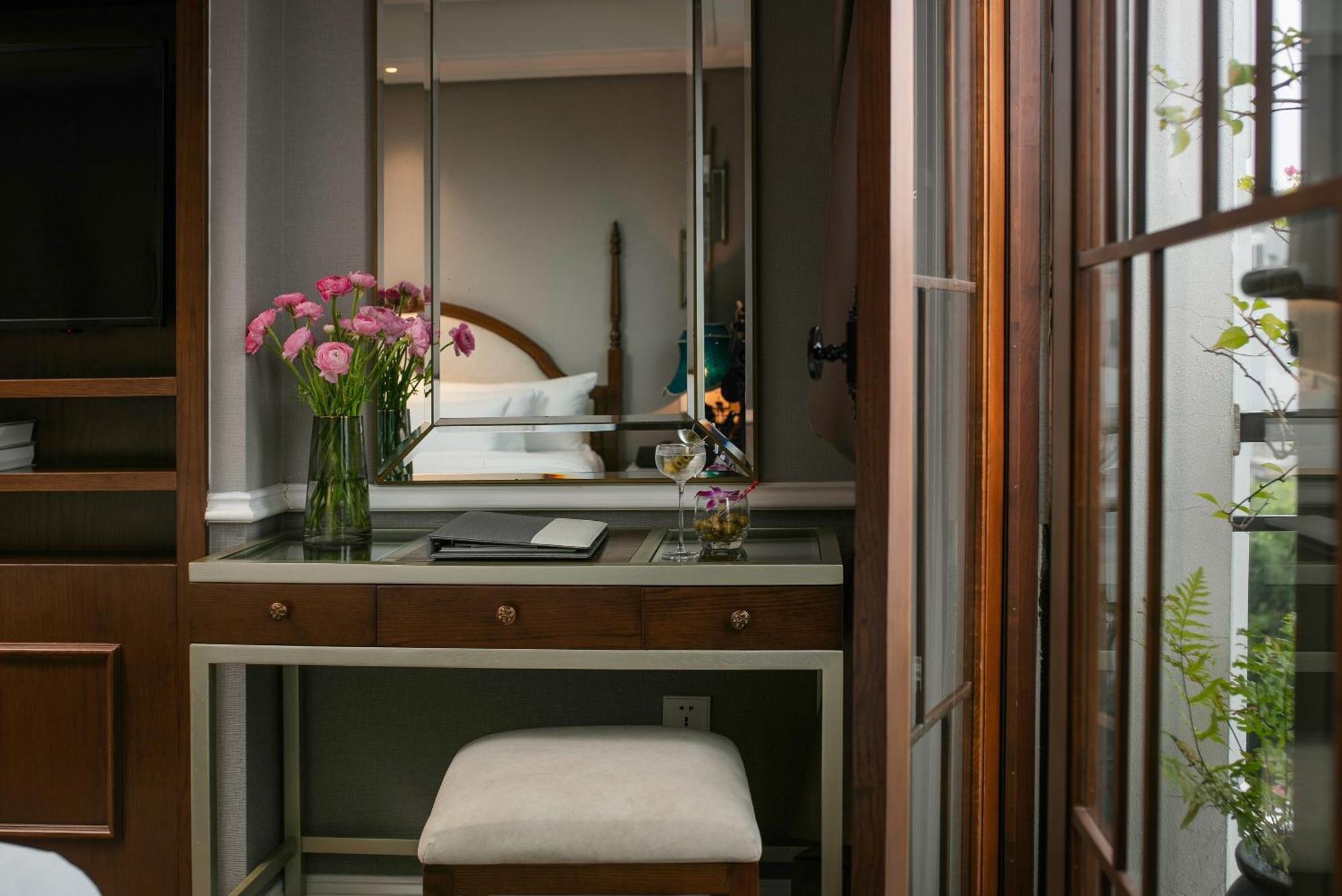 ดิ โอเรียนตัล เจด โฮเต็ล Hotel ฮานอย ภายนอก รูปภาพ A dressing table
